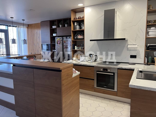 
  Продается 3-комн. квартира 100 м². Фото 1.