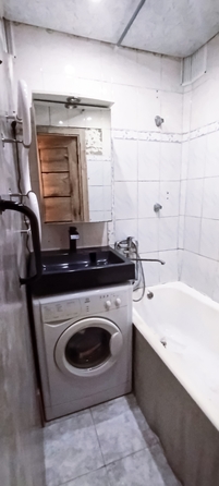 
  Продам 4-комн. квартиру 60.9 м². Фото 6.