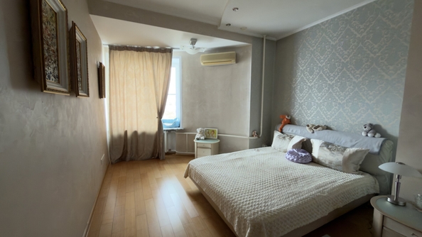 
  Продается 4-комн. квартира 216 м². Фото 13.