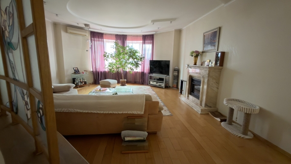 
  Продается 4-комн. квартира 216 м². Фото 20.