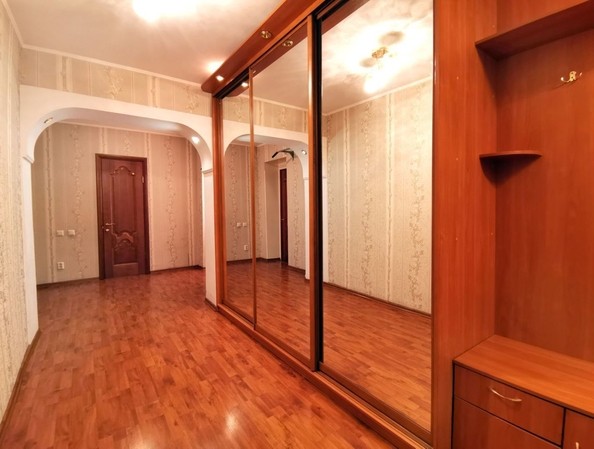 
   Продам 3-комнатную, 88.3 м², Цыбикова ул, 1А

. Фото 5.