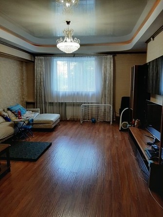 
   Продам 4-комнатную, 187.2 м², Партизанская ул, 29А

. Фото 4.