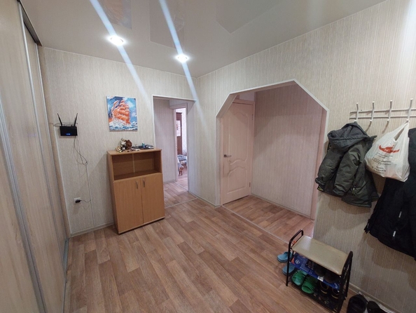 
   Продам 3-комнатную, 68.8 м², Ключевская ул, 39

. Фото 2.