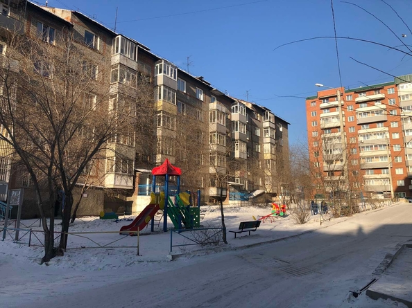 
   Продам 3-комнатную, 77 м², Жуковского ул, 21

. Фото 8.