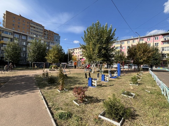 
   Продам 2-комнатную, 42.4 м², Ключевская ул, 80

. Фото 1.