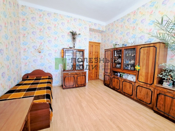 
   Продам 3-комнатную, 72.7 м², Цивилева ул, 46

. Фото 2.