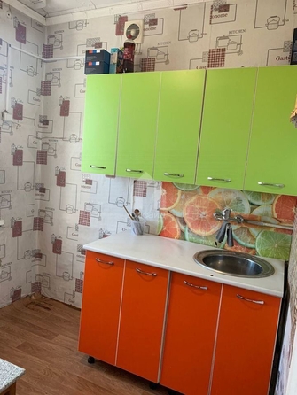 
   Продам 2-комнатную, 43 м², Родины ул, 4

. Фото 9.