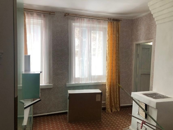 
   Продам 2-комнатную, 48 м², Шаляпина ул, 17

. Фото 2.