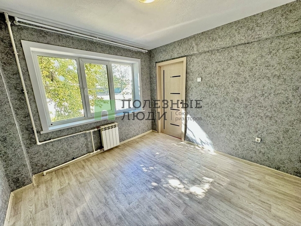 
   Продам 4-комнатную, 61 м², Бабушкина ул, 27

. Фото 6.