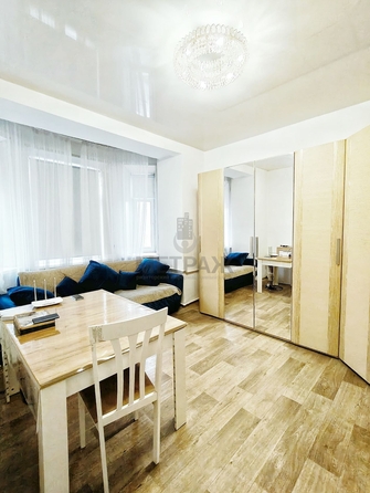 
   Продам 3-комнатную, 74.9 м², 

. Фото 2.