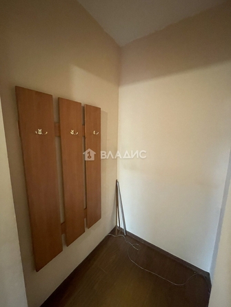 
   Продам 3-комнатную, 64.9 м², Шумяцкого ул, 12

. Фото 2.