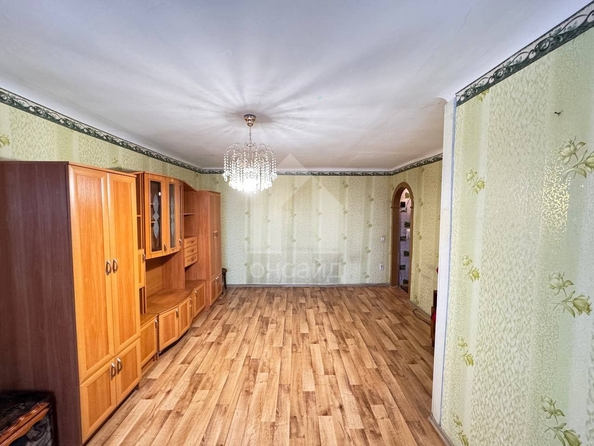 
   Продам 2-комнатную, 42.2 м², Родины ул, 7

. Фото 7.