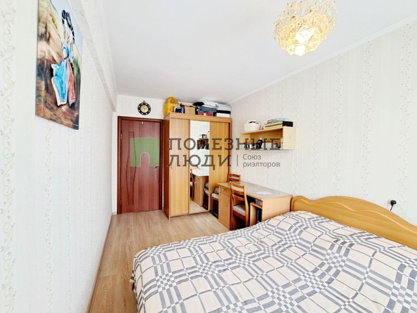 
   Продам 2-комнатную, 49.1 м², Строителей ул, 26

. Фото 4.