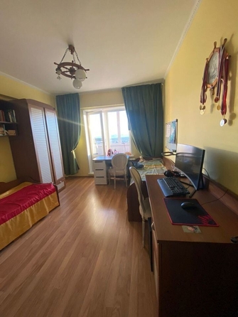 
   Продам 3-комнатную, 85 м², Пионерская ул, 20Б

. Фото 3.