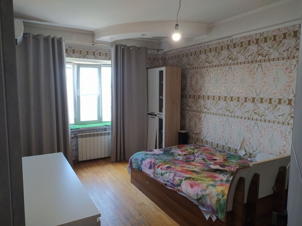 
   Продам 4-комнатную, 96.5 м², Смолина ул, 81

. Фото 1.