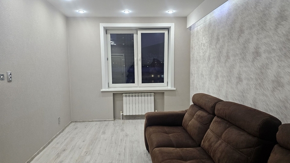 
   Продам 2-комнатную, 68.1 м², Калашникова ул, 11Б/1

. Фото 10.