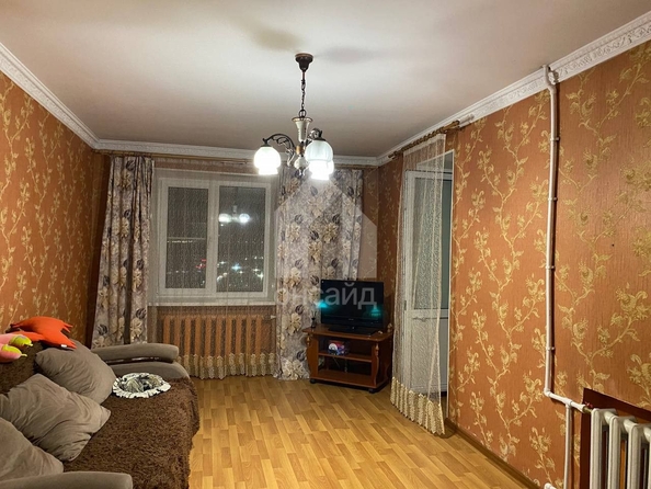 
   Продам 3-комнатную, 70.8 м², Октябрьская ул, 45

. Фото 2.