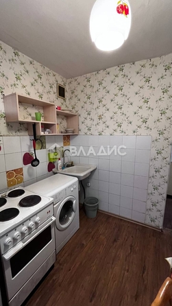 
  Продается 1-комн. квартира, 30.7 м², Бабушкина ул, д. 11
. Фото 2.