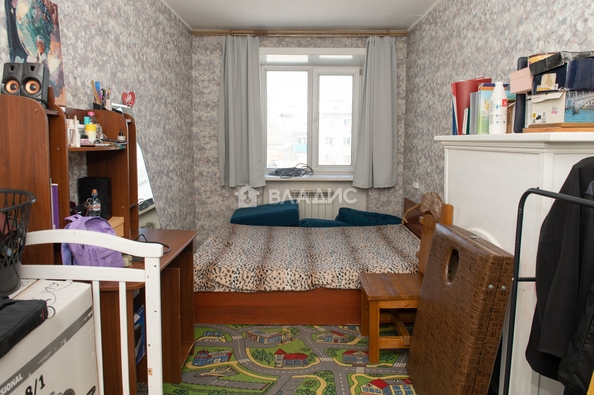 
  Продается 3-комн. квартира, 59.9 м², Строителей ул, д. 35
. Фото 4.