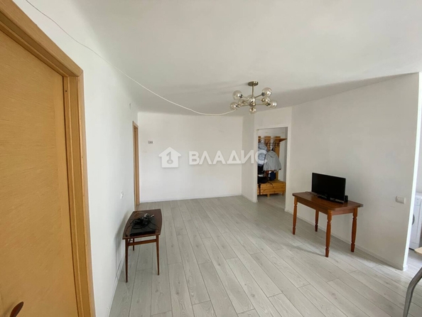 
  Продается 3-комн. квартира, 49.1 м², Сухэ-Батора ул, д. 2
. Фото 4.