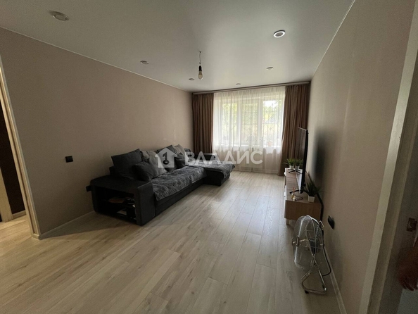 
  Продается 3-комн. квартира, 65 м², Тобольская ул, д. 63
. Фото 2.