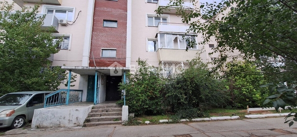
  Продается 4-комн. квартира, 97.8 м², Бабушкина ул, д. 32
. Фото 2.