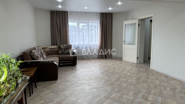 
  Продается дом, 210 м², Улан-Удэ
. Фото 4.