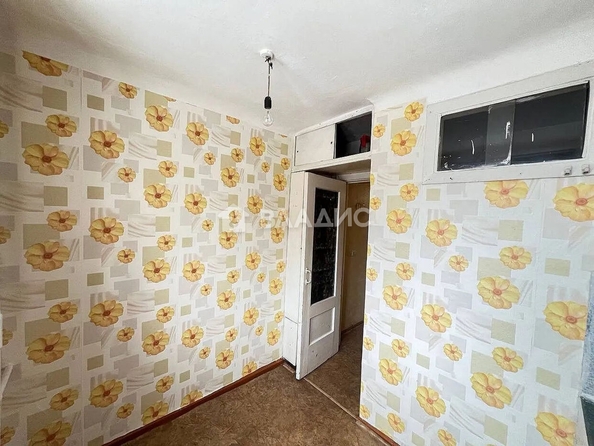 
  Продается 2-комн. квартира, 43 м², Комарова ул, д. 8
. Фото 2.