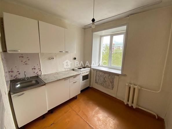 
  Продается 1-комн. квартира, 32.4 м², Павлова ул, д. 5
. Фото 4.