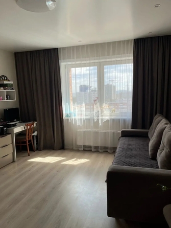 
  Продам 2-комн. квартиру 56.3 м². Фото 8.