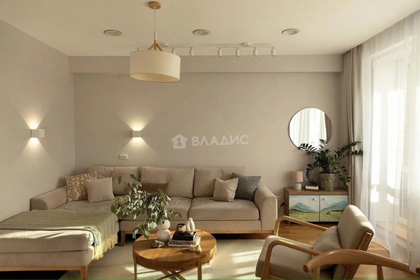 
  Продам 3-комн. квартиру 78.8 м². Фото 2.