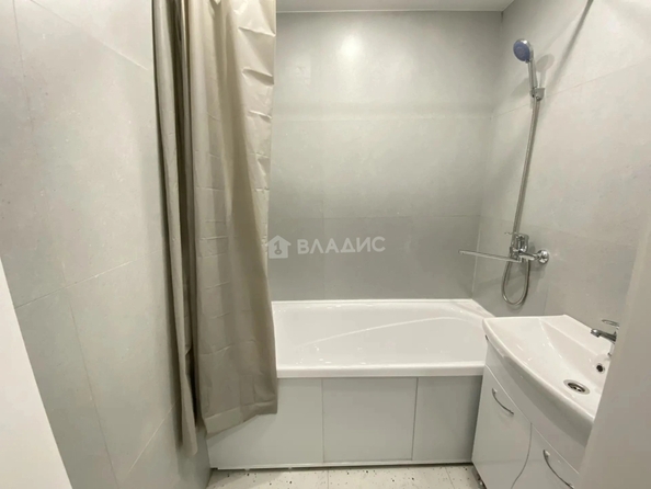 
  Продам 3-комн. квартиру 66.7 м². Фото 14.