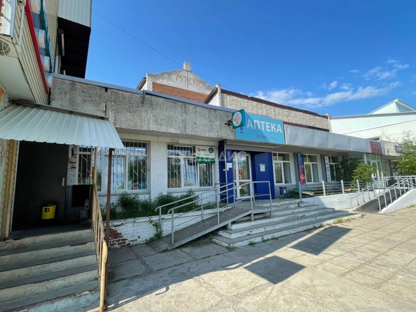 
  Продам торговую площадь 100.2 м². Фото 1.