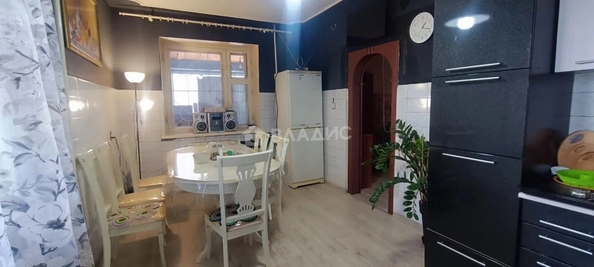 
  Продам дом 242 м². Фото 2.