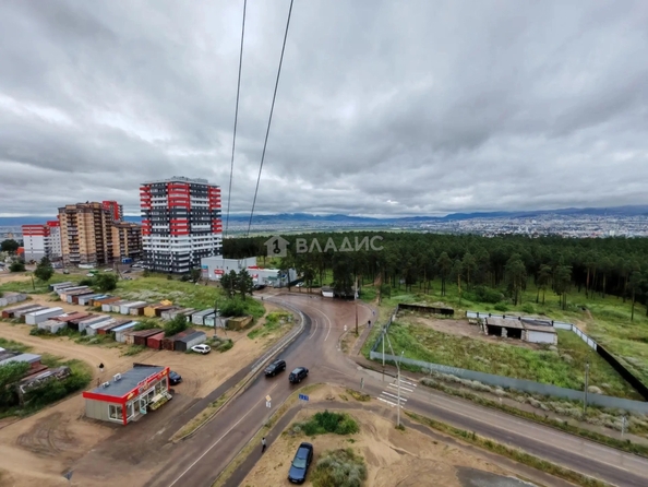 
  Продам 3-комн. квартиру 66.5 м². Фото 18.