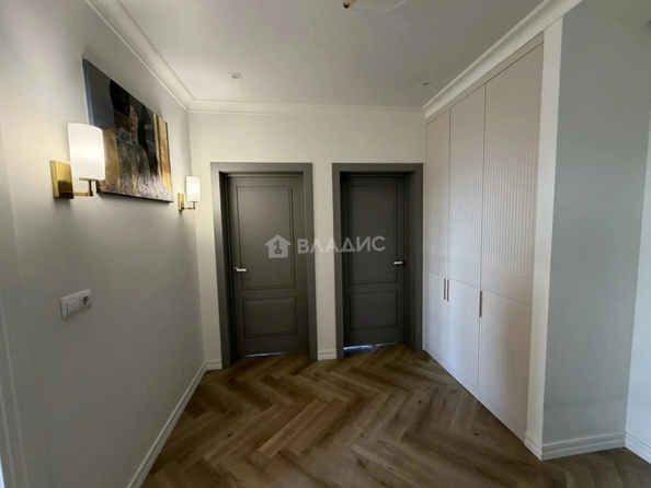 
  Продам 3-комн. квартиру 75.14 м², в ЖК Октябрь. Фото 10.