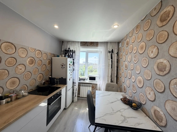 
  Продам 3-комн. квартиру 59.7 м². Фото 15.