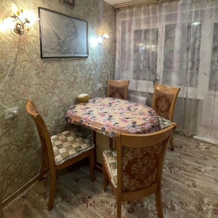 
  Продам 4-комн. квартиру 70.3 м². Фото 3.