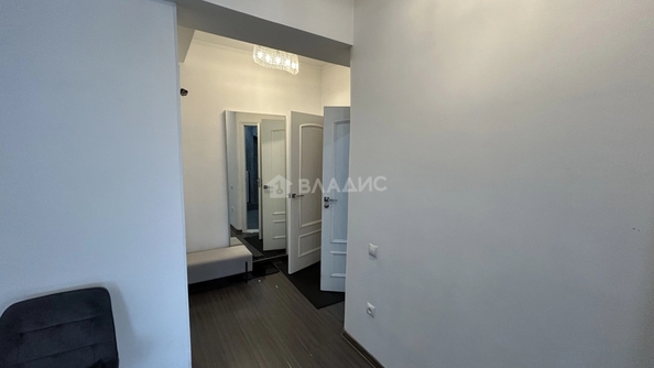 
  Продам 2-комн. квартиру 54.9 м². Фото 9.