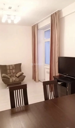 
  Продам 2-комн. квартиру 66.3 м². Фото 5.
