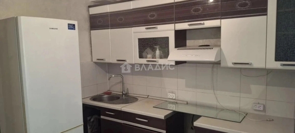 
  Продам 2-комн. квартиру 47.6 м². Фото 2.