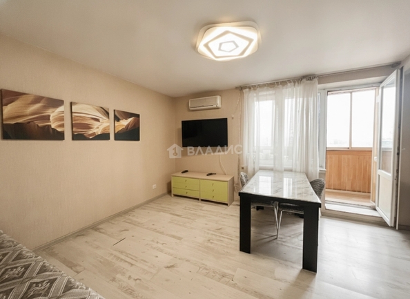 
  Продам 2-комн. квартиру 67.8 м². Фото 4.