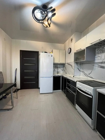 
  Продам 2-комн. квартиру 49.5 м². Фото 2.