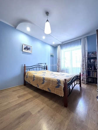 
  Продам 3-комн. квартиру 70.6 м². Фото 9.