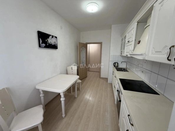 
  Продам 2-комн. квартиру 56 м². Фото 16.