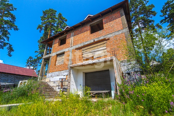 
  Продается дом 300 м². Фото 1.