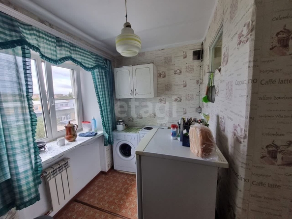 
  Продается 4-комн. квартира 63.5 м². Фото 1.