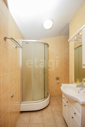 
  Продается 4-комн. квартира 215.1 м². Фото 10.
