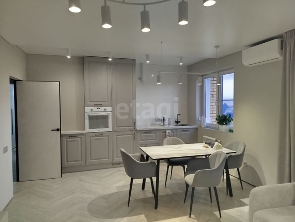 
  Продается 3-комн. квартира 83.9 м². Фото 1.