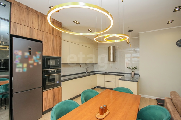 
  Продается 4-комн. квартира 149.4 м². Фото 10.